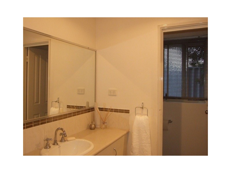 51B Eakins Crescent, Wandina WA 6530