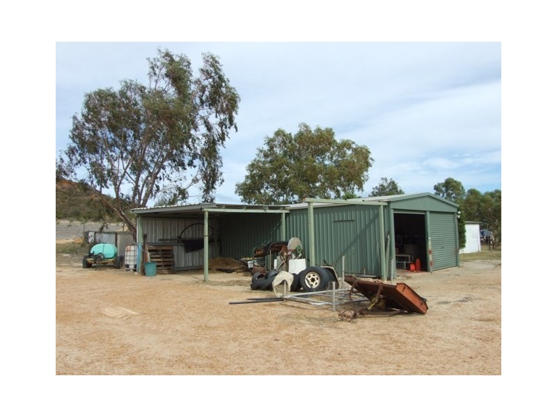 168 Bunter Way, Howatharra WA 6532