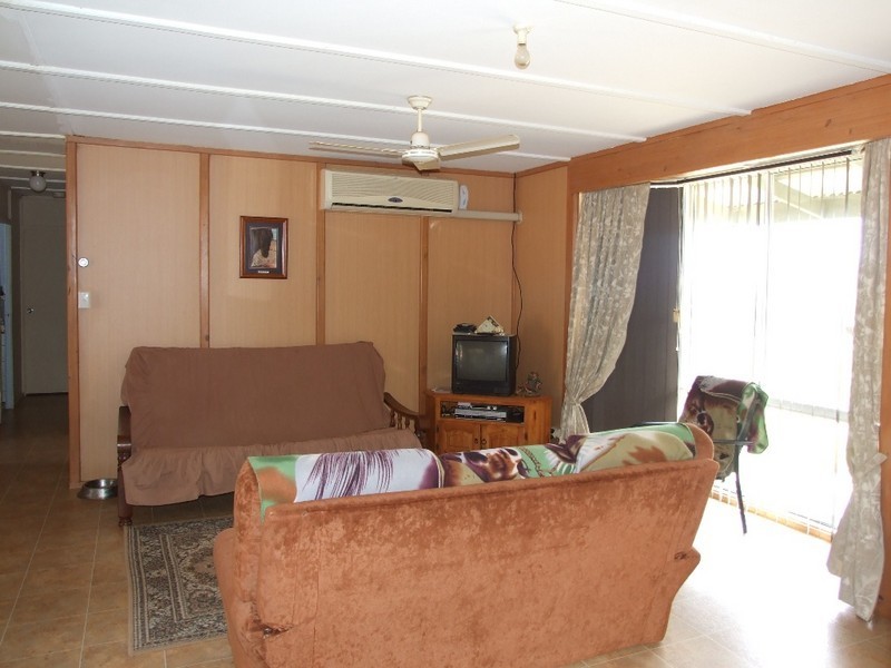 168 Bunter Way, Howatharra WA 6532