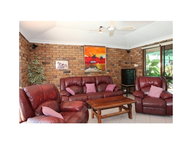 4 NIGEL CRESCENT, Tarcoola Beach WA 6530