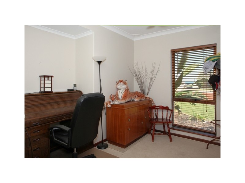 4 NIGEL CRESCENT, Tarcoola Beach WA 6530