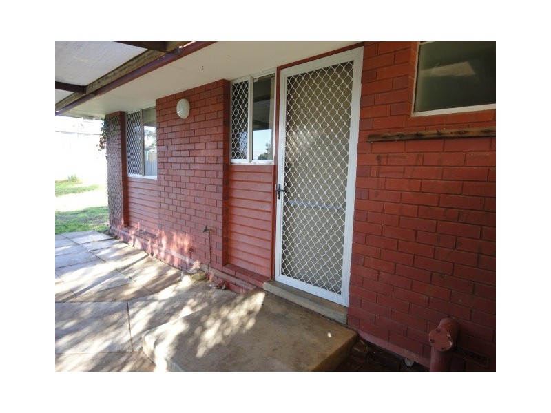 6 Earle Place, Utakarra WA 6530