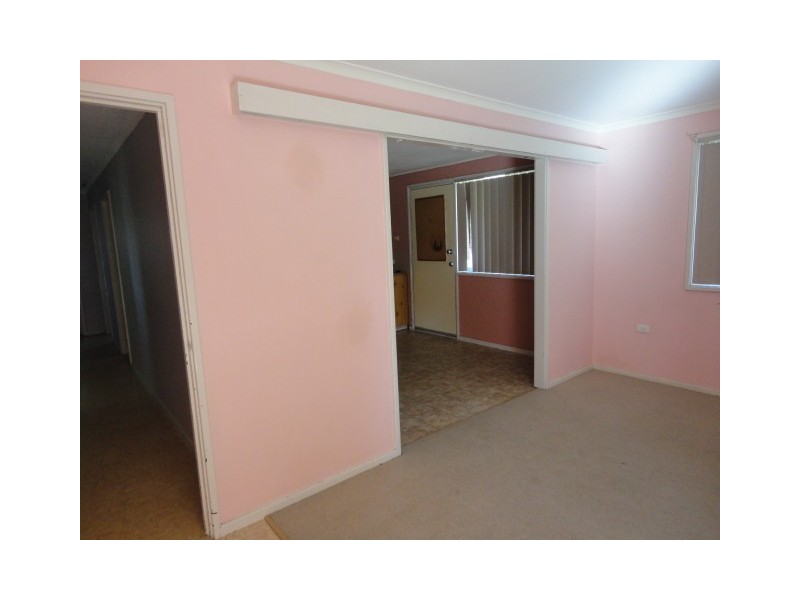 6 Earle Place, Utakarra WA 6530