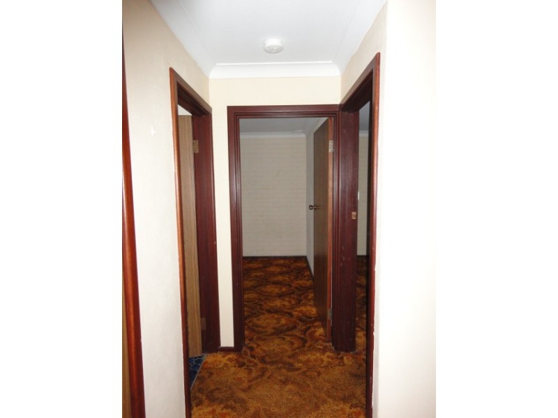 2/234 Place Road, Wonthella WA 6530