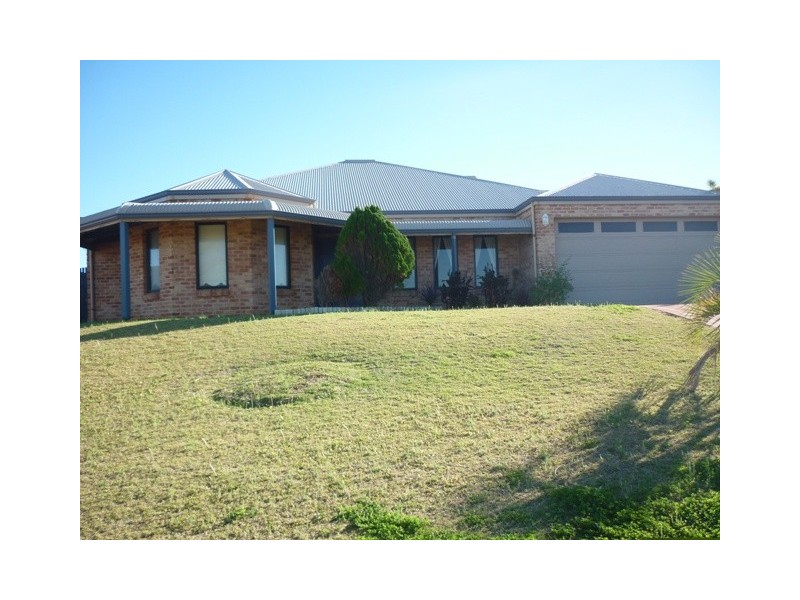 15 Basile Court, Wandina WA 6530