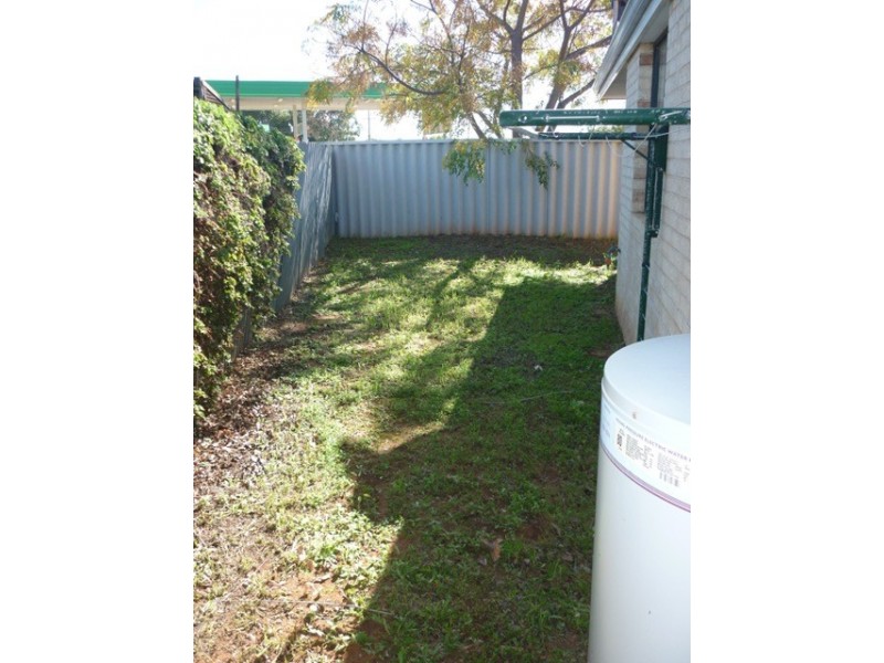 3/285 Fifth Street, Wonthella WA 6530