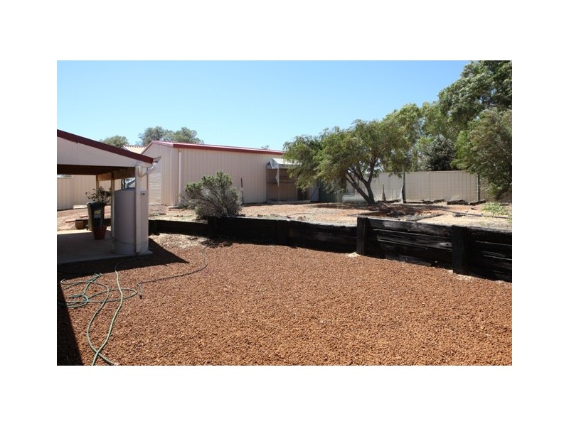 216 Cooper Street, Glenfield WA 6532