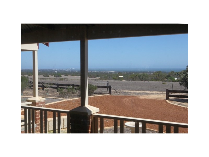 216 Cooper Street, Glenfield WA 6532