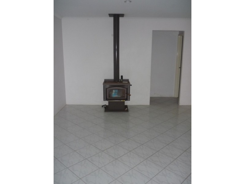 27 Glass Crescent, Mahomets Flats WA 6530