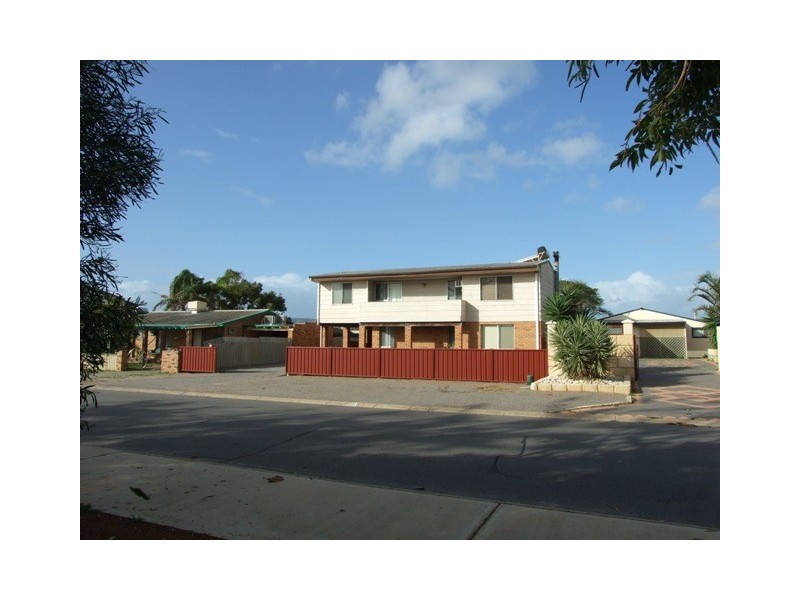 54 Hillview Drive, Drummond Cove WA 6532