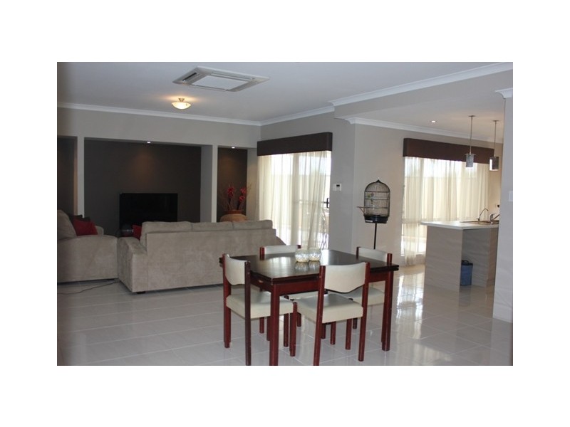 3 View Point Mews, Drummond Cove WA 6532