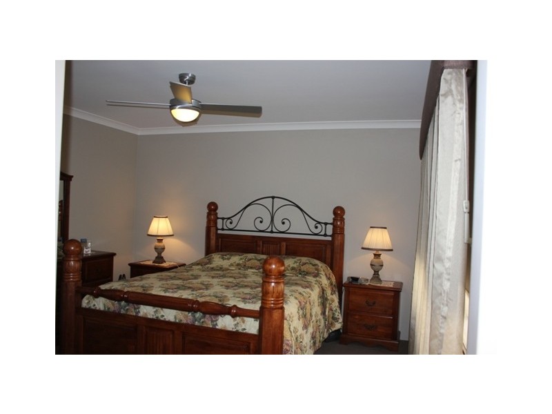 3 View Point Mews, Drummond Cove WA 6532