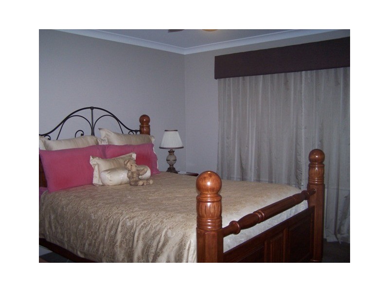 3 View Point Mews, Drummond Cove WA 6532