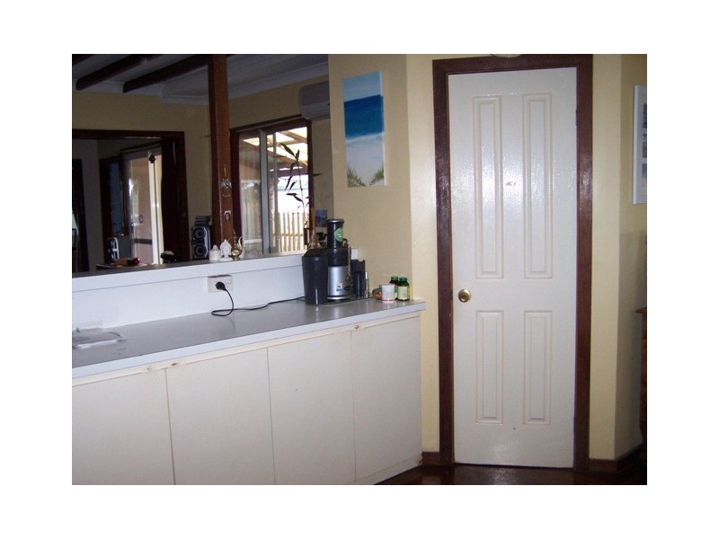 123 HALL ROAD, Waggrakine WA 6530