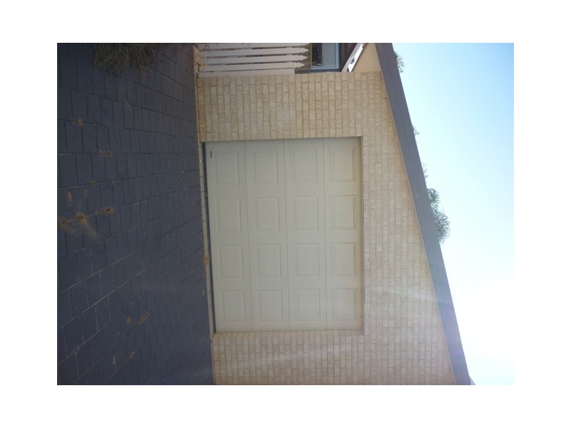 207A Fifth Street, Wonthella WA 6530