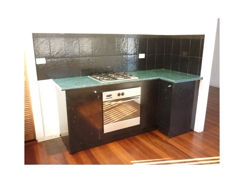 207A Fifth Street, Wonthella WA 6530