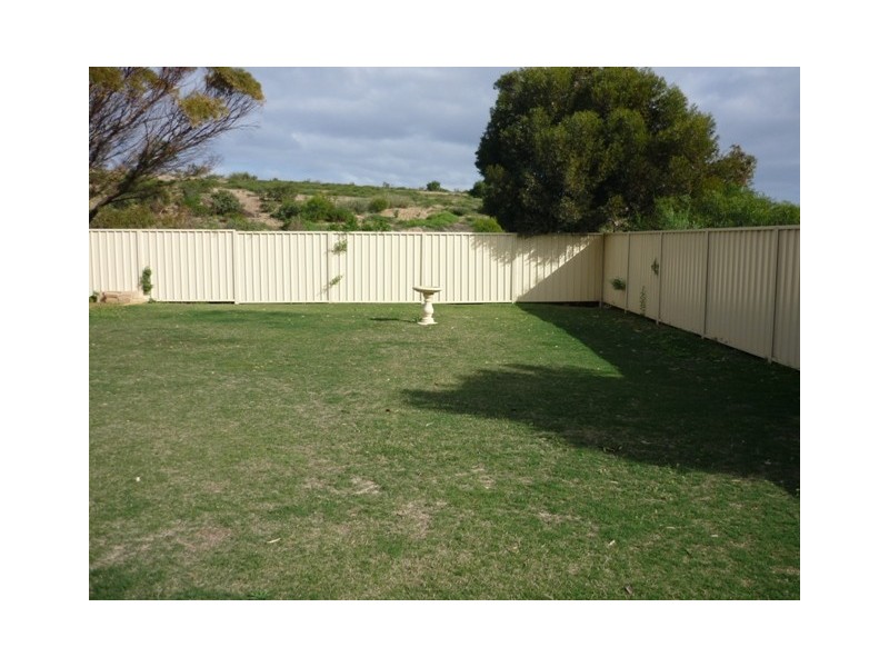 24 Stillwater Avenue, Drummond Cove WA 6532