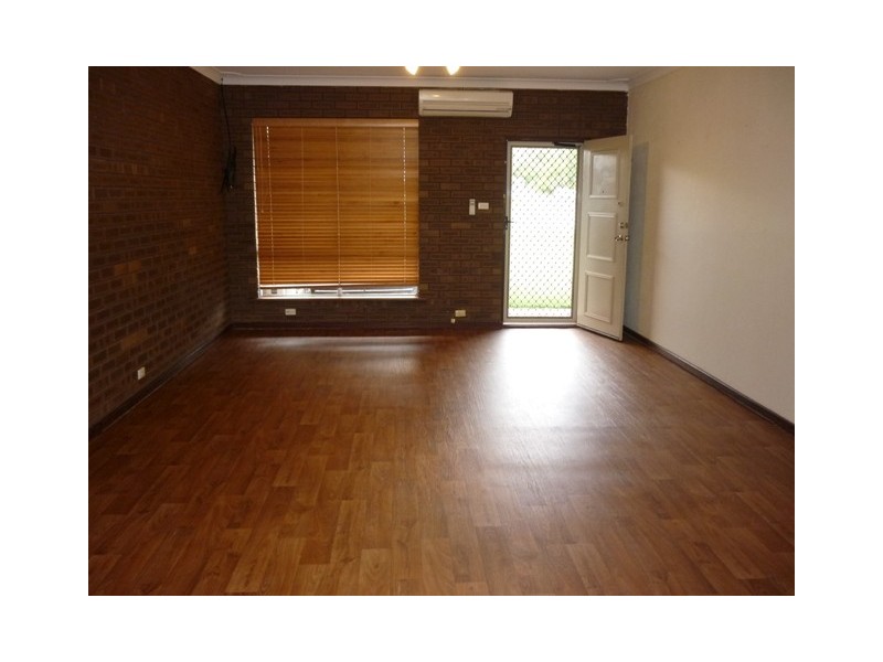 9 Faranda Road, Glenfield WA 6532