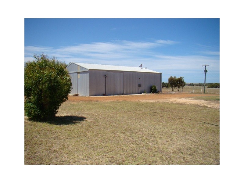 337 Allanooka Springs Road, Walkaway WA 6528