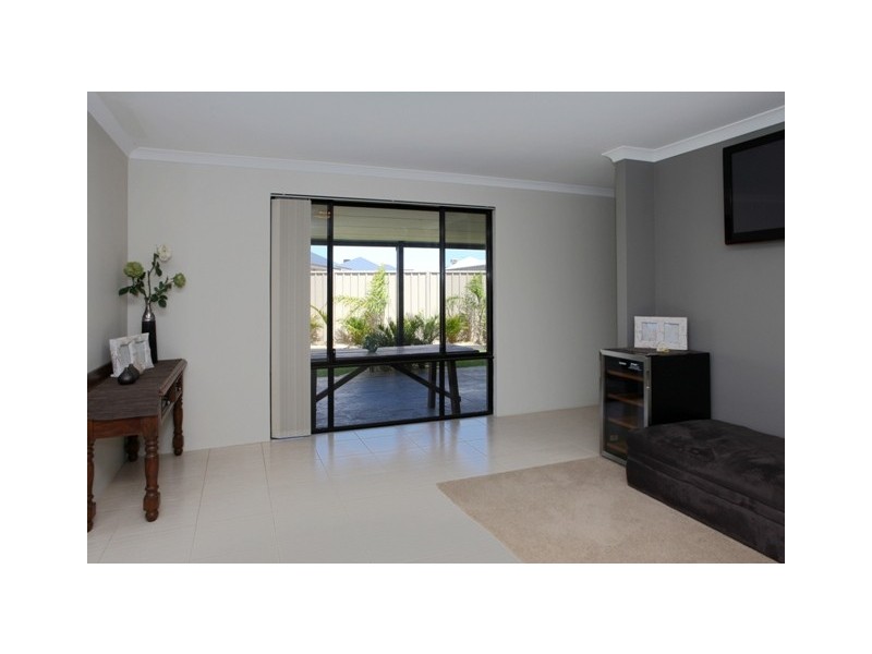 Drummond Cove WA 6532