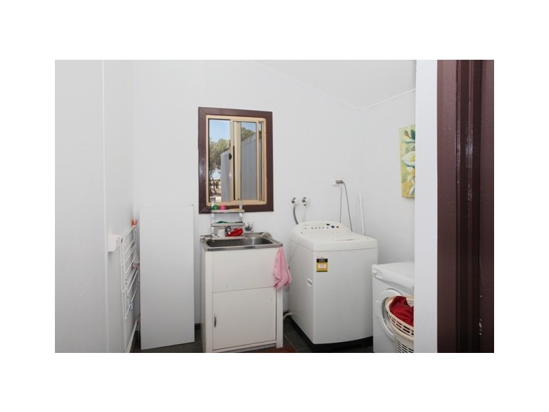 665 ALLANOOKA SPRINGS ROAD, Walkaway WA 6528