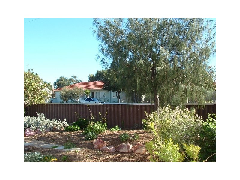 1 Hebe Street, Rangeway WA 6530