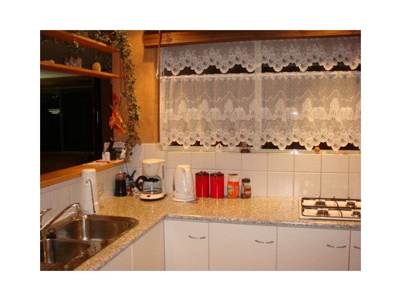 30 Roe Close, Mount Hill WA 6528