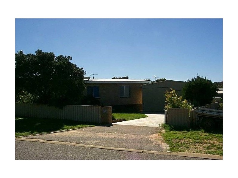 6 Jarrah Street, Tarcoola Beach WA 6530