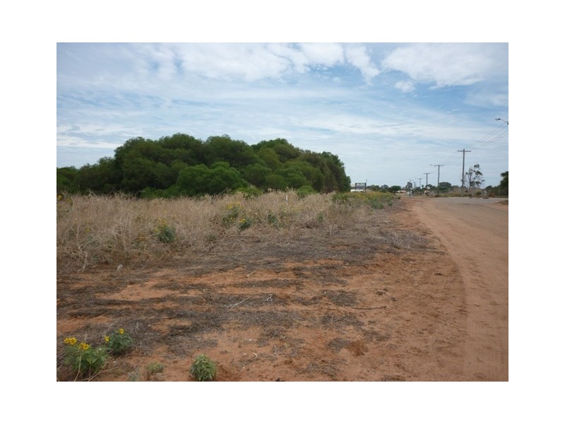 32 Allen Street, Wonthella WA 6530