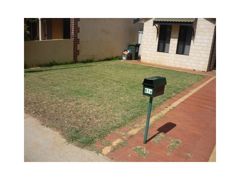 61 Central Road, Wonthella WA 6530