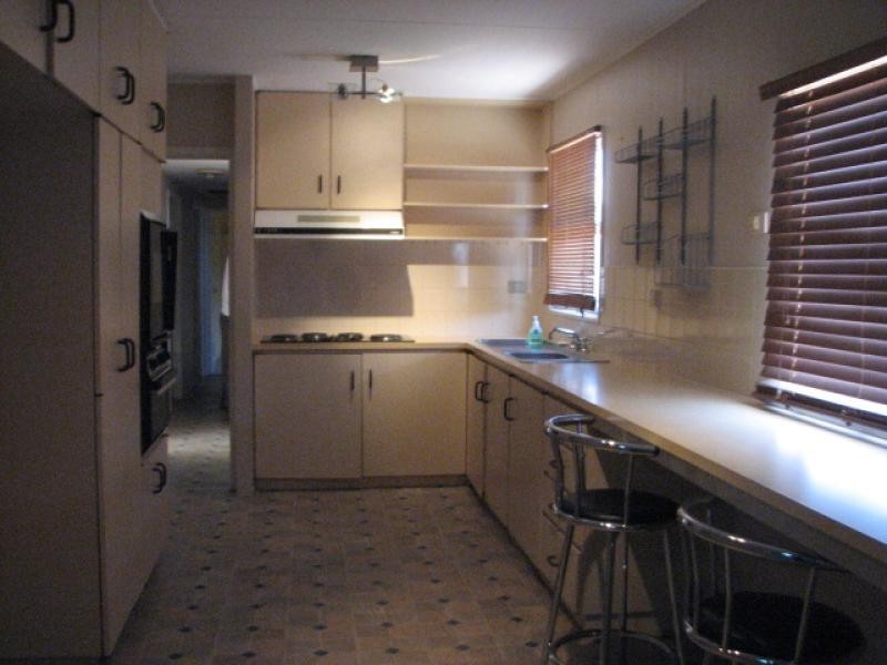 9 TROTMAN AVE, Newman WA 6753