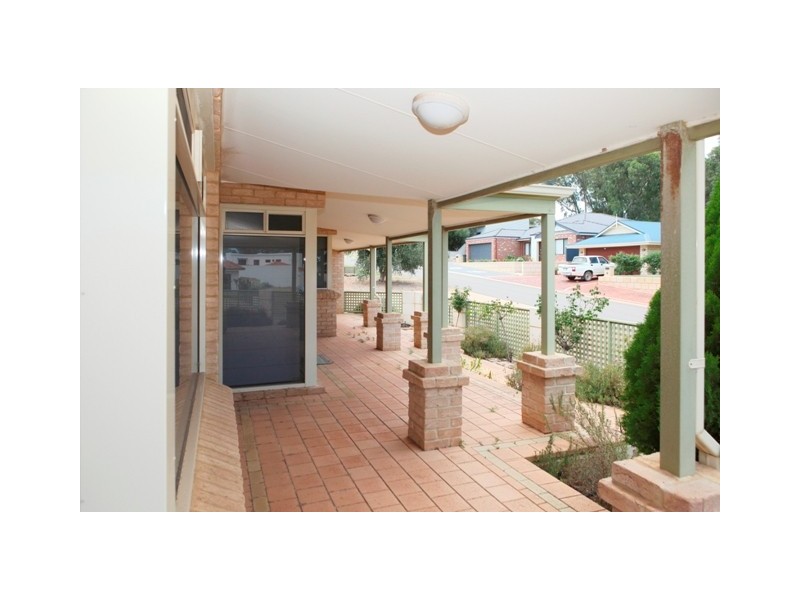 7 ST GEORGES CLOSE, Bluff Point WA 6530