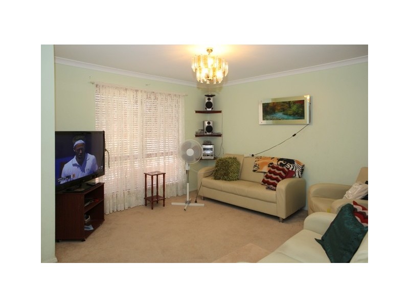 12 Mullian Way, Waggrakine WA 6530