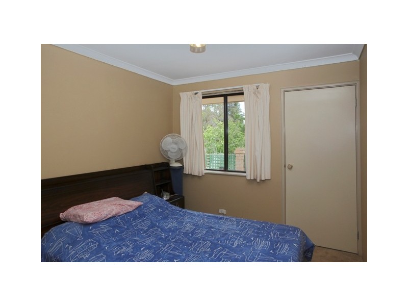 12 Mullian Way, Waggrakine WA 6530