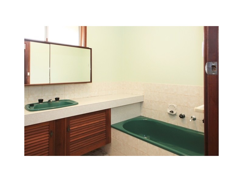 9  NIGEL CRESCENT, Tarcoola Beach WA 6530