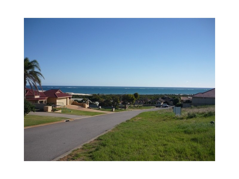 9 Pelican Rise, Wandina WA 6530