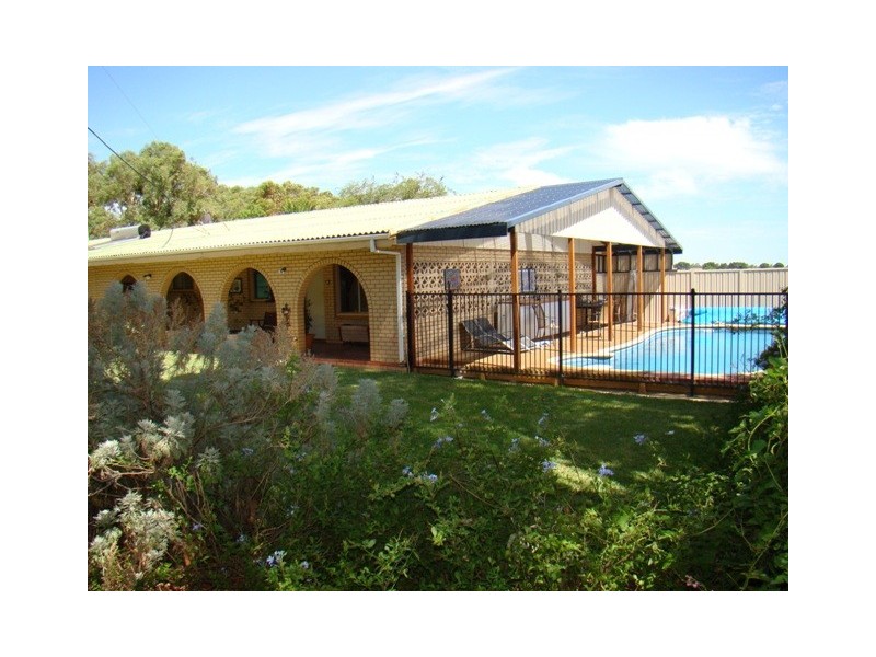 2677 Allanooka Springs Road, Allanooka WA 6525