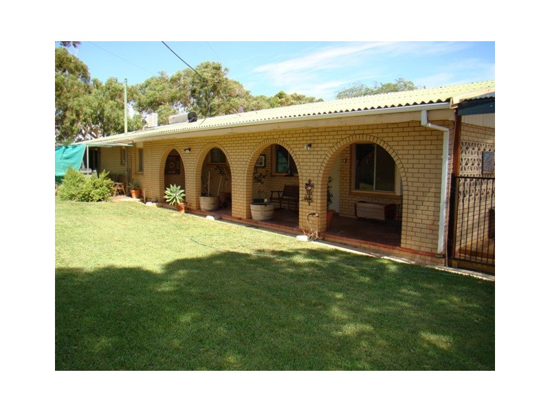 2677 Allanooka Springs Road, Allanooka WA 6525