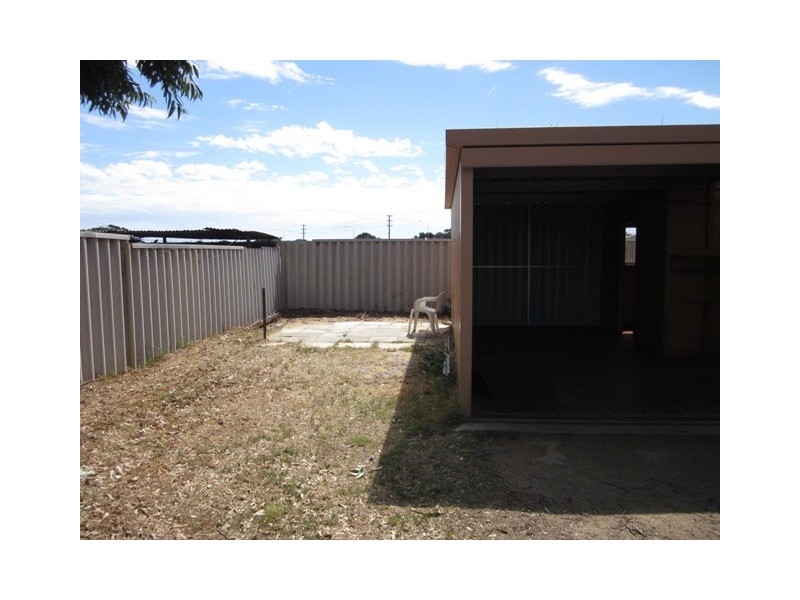 6 Cleopatra Road, Utakarra WA 6530