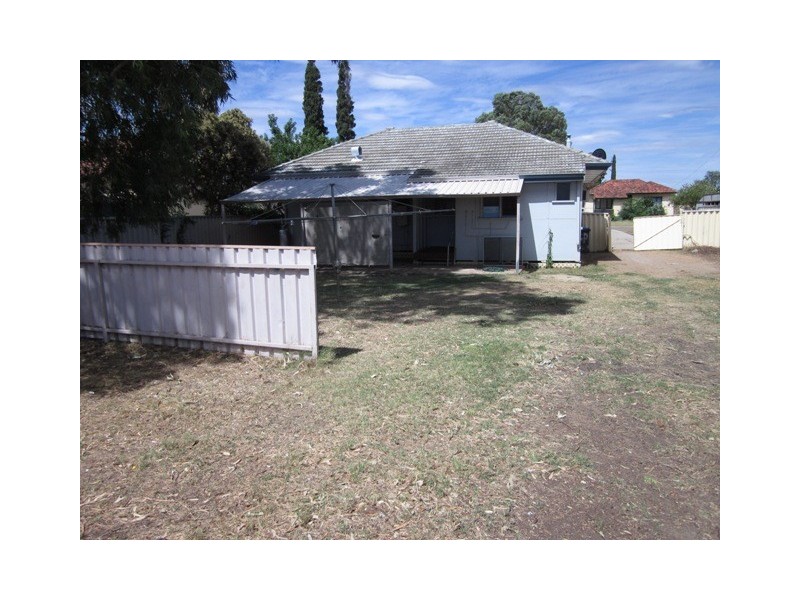 6 Cleopatra Road, Utakarra WA 6530