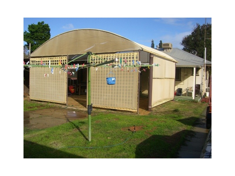 7 Cleopatra Road, Utakarra WA 6530