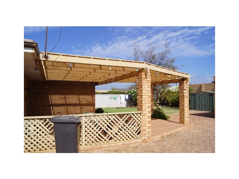 7 DRENTHE PLACE, Mahomets Flats WA 6530