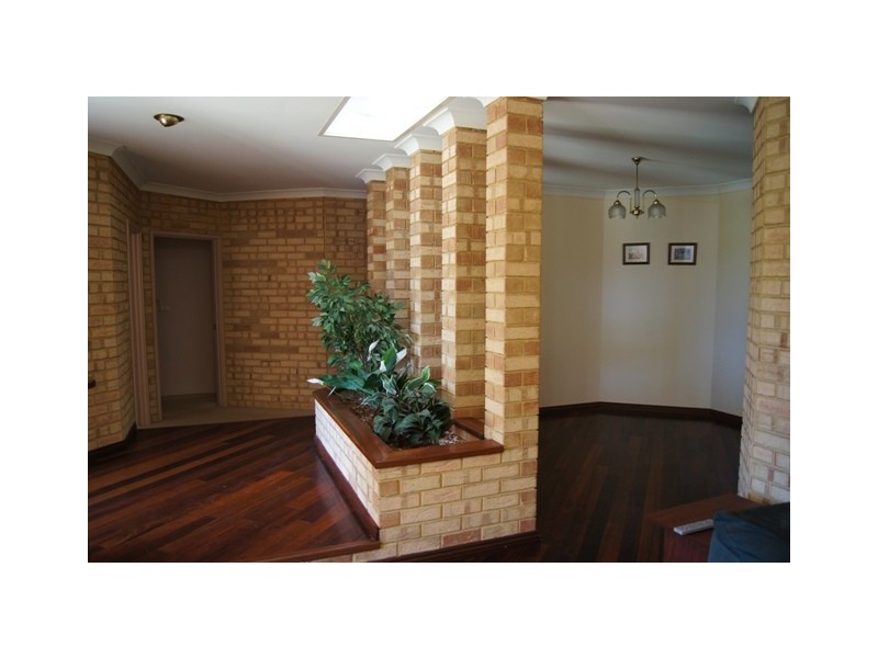 7 DRENTHE PLACE, Mahomets Flats WA 6530