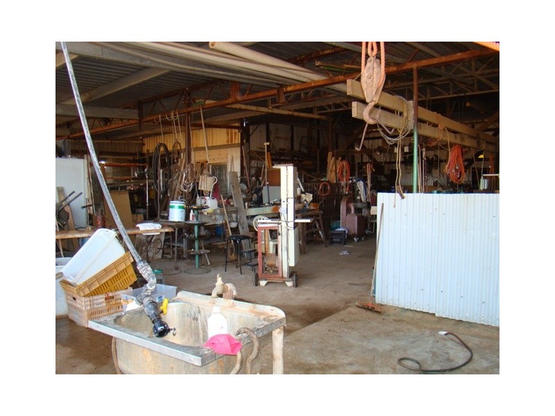 61 EASTOUGH-YETNA ROAD, Yetna WA 6532