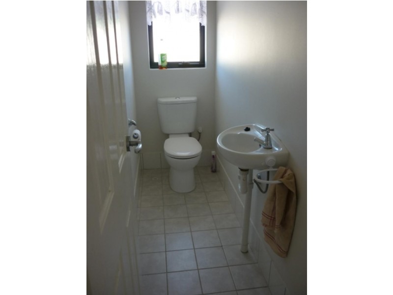 7 Begonia Place, Strathalbyn WA 6530