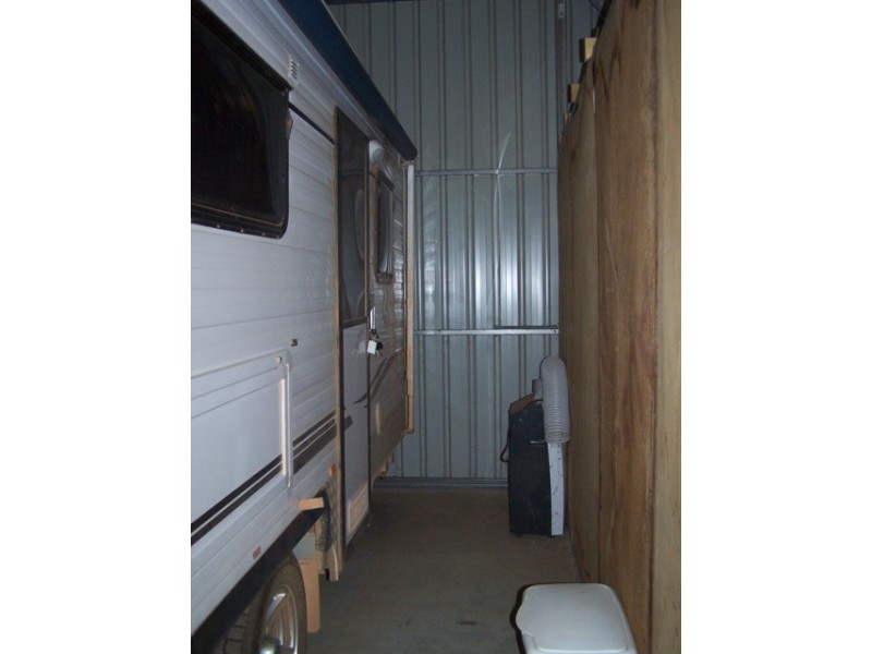 6 Lincoln Street, Deepdale WA 6532