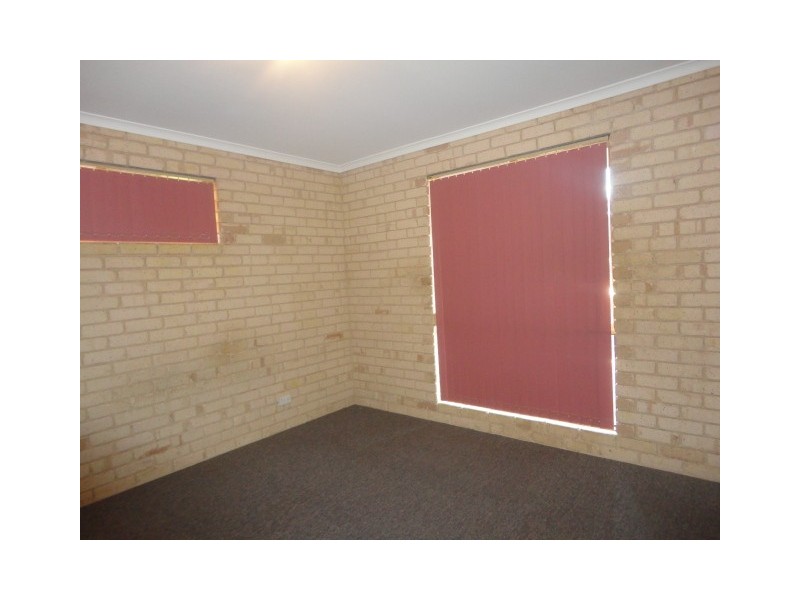 6 Hibiscus Street, Rangeway WA 6530