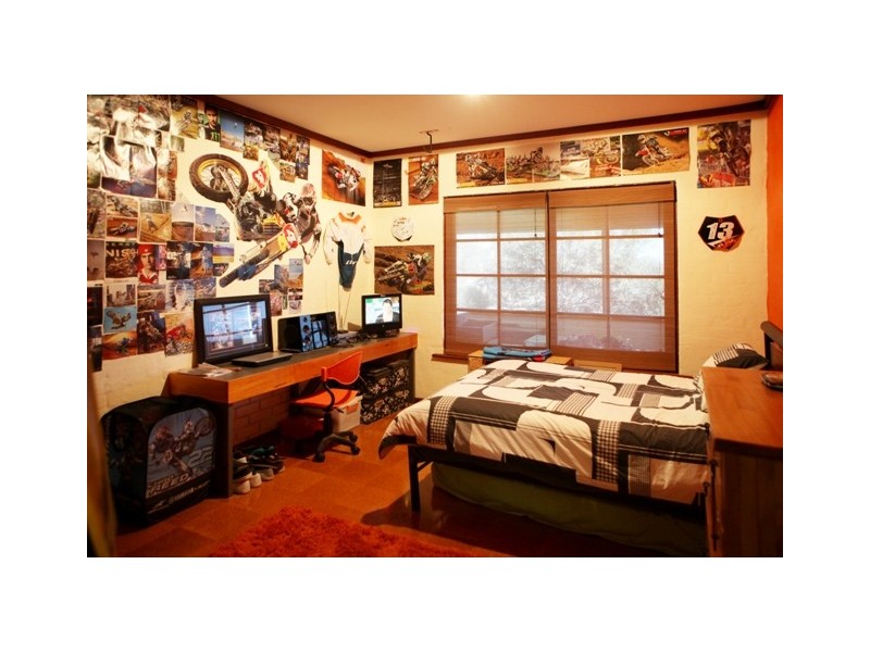 57 ARNOLD ROAD, Waggrakine WA 6530