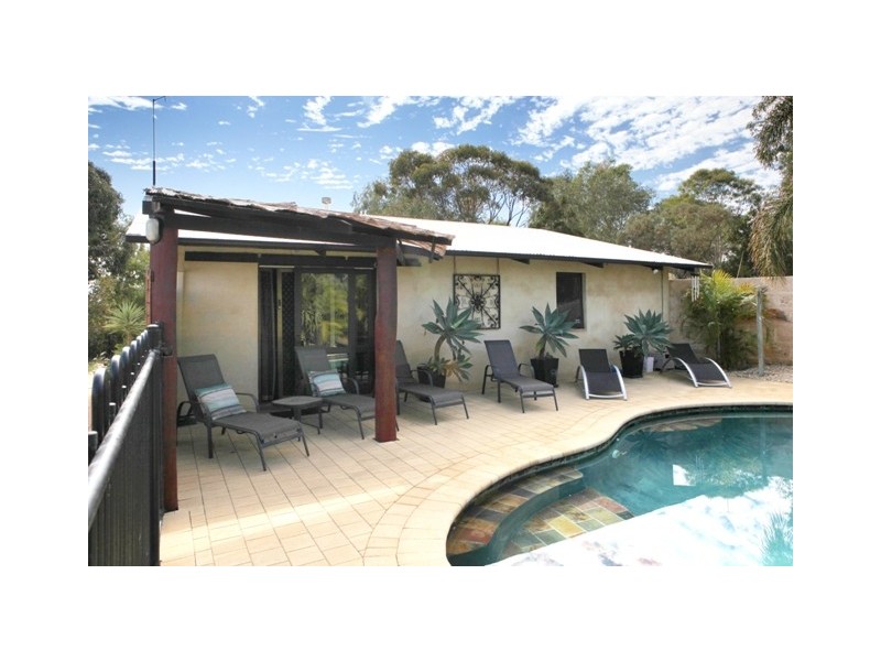 57 ARNOLD ROAD, Waggrakine WA 6530