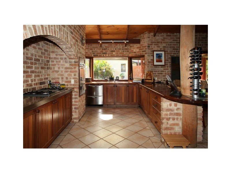 57 ARNOLD ROAD, Waggrakine WA 6530